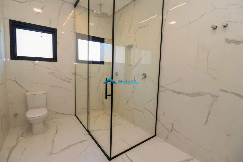 Casa à venda com 4 quartos, 275m² - Foto 19