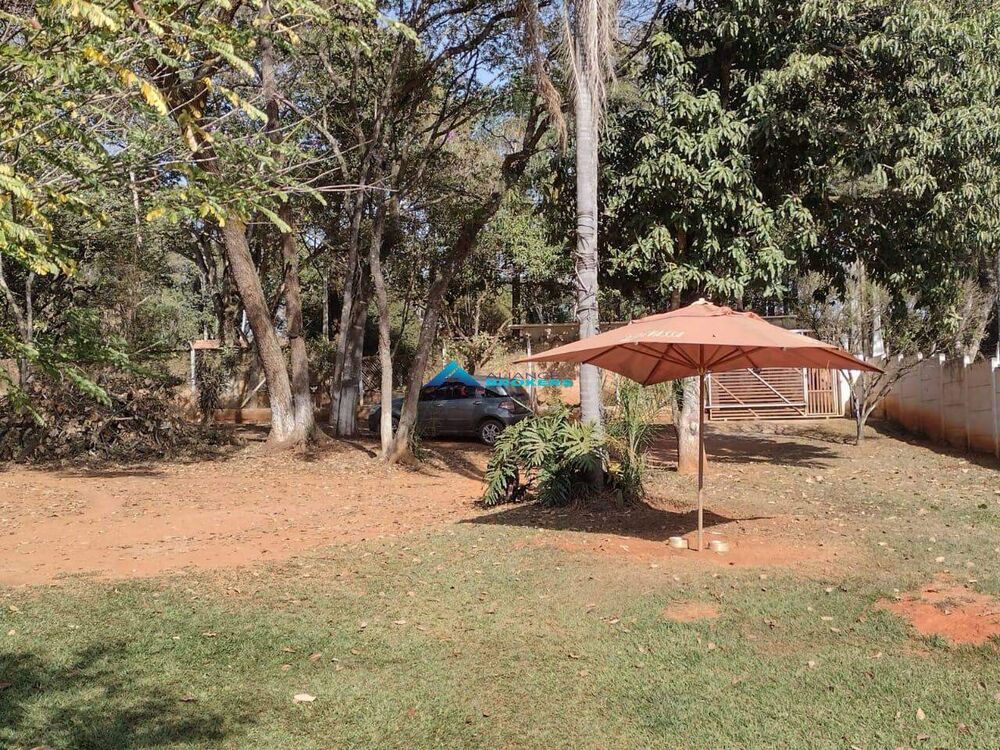 Chácara à venda com 3 quartos, 1500m² - Foto 3