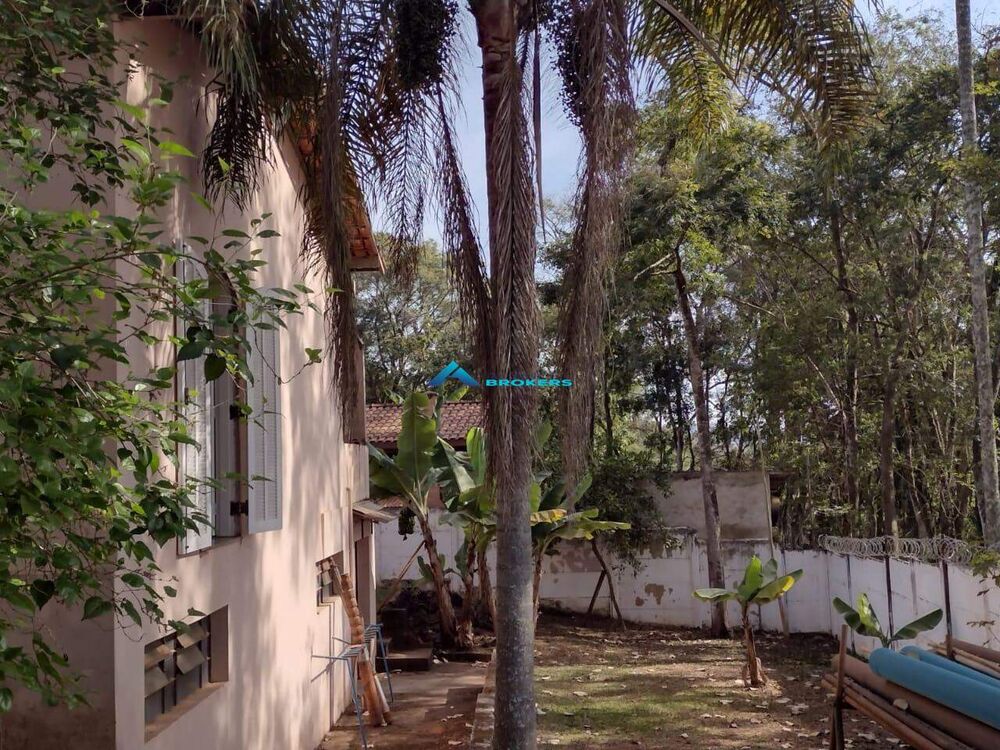 Chácara à venda com 3 quartos, 1500m² - Foto 5