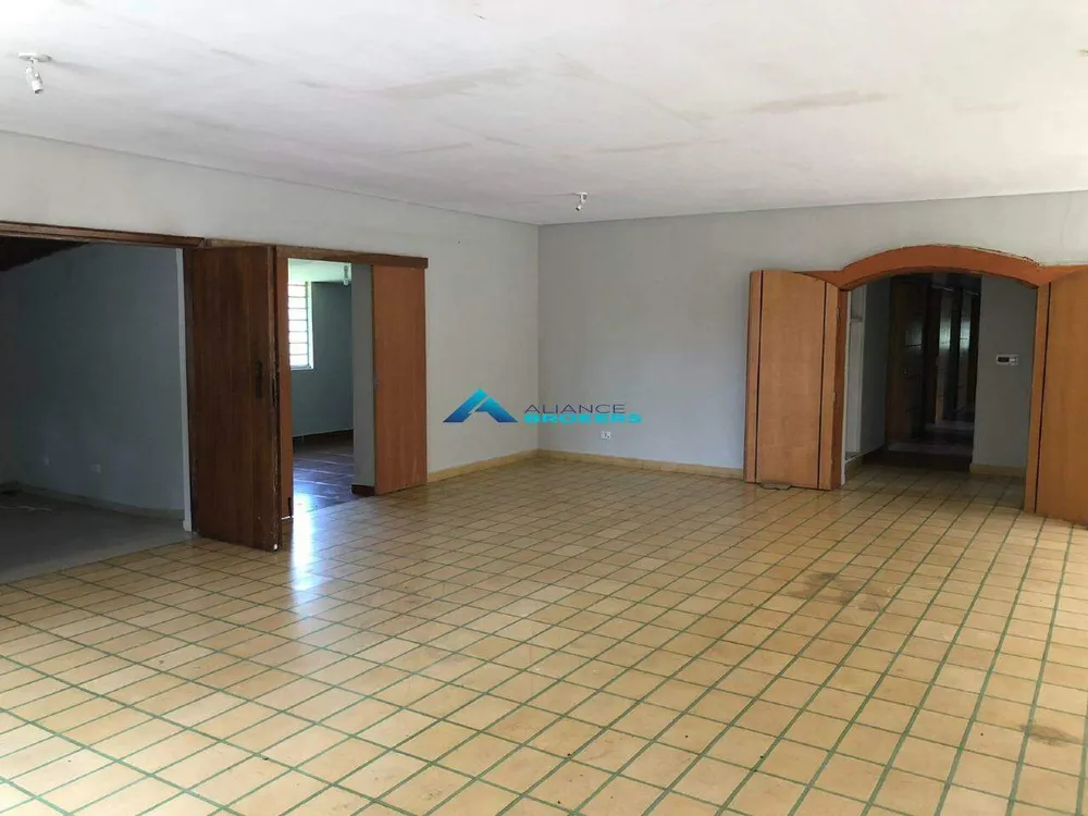 Casa, 8 quartos, 700 m² - Foto 2
