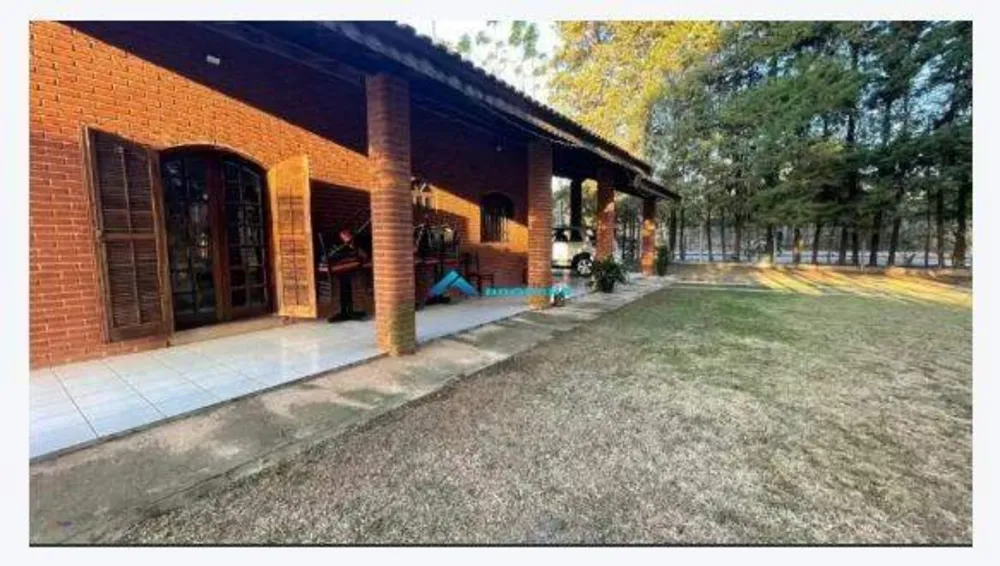 Casa, 3 quartos, 224 m² - Foto 1