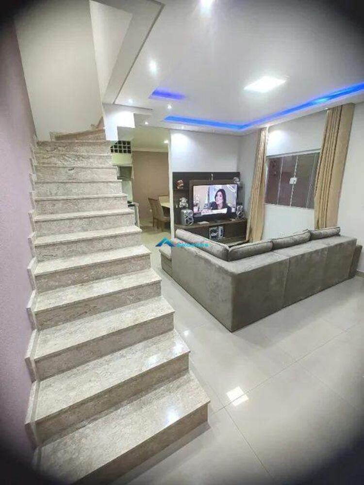 Casa, 3 quartos, 200 m² - Foto 3