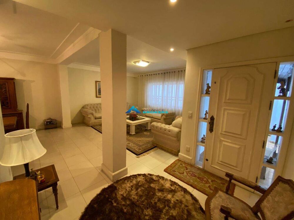 Casa, 3 quartos, 218 m² - Foto 18