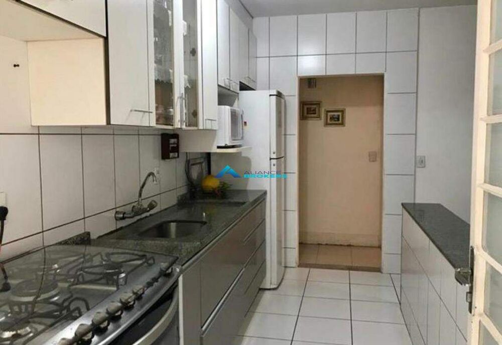 Casa, 3 quartos, 218 m² - Foto 6