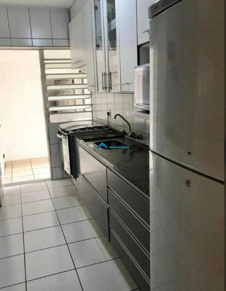 Casa, 3 quartos, 218 m² - Foto 13