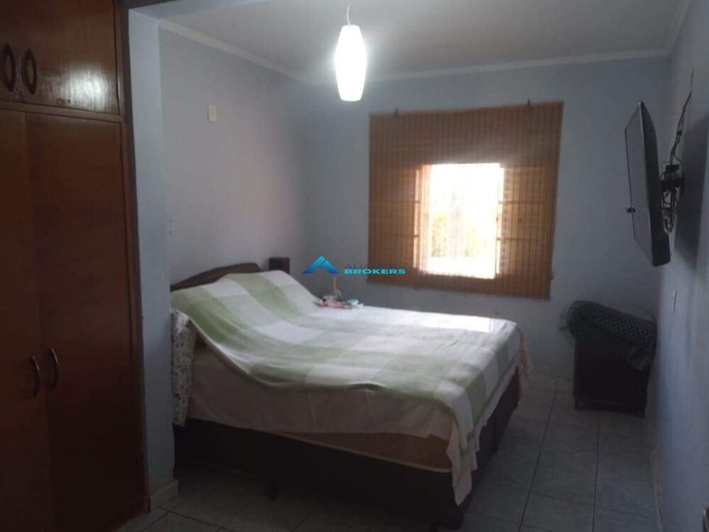 Chácara, 2 quartos, 1580 m² - Foto 2