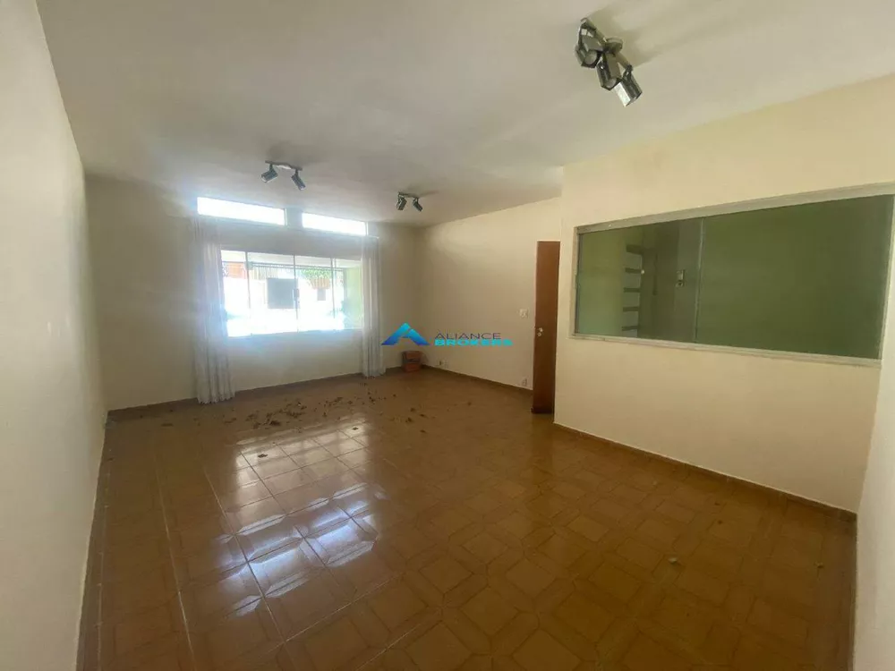 Casa à venda com 2 quartos, 183m² - Foto 2