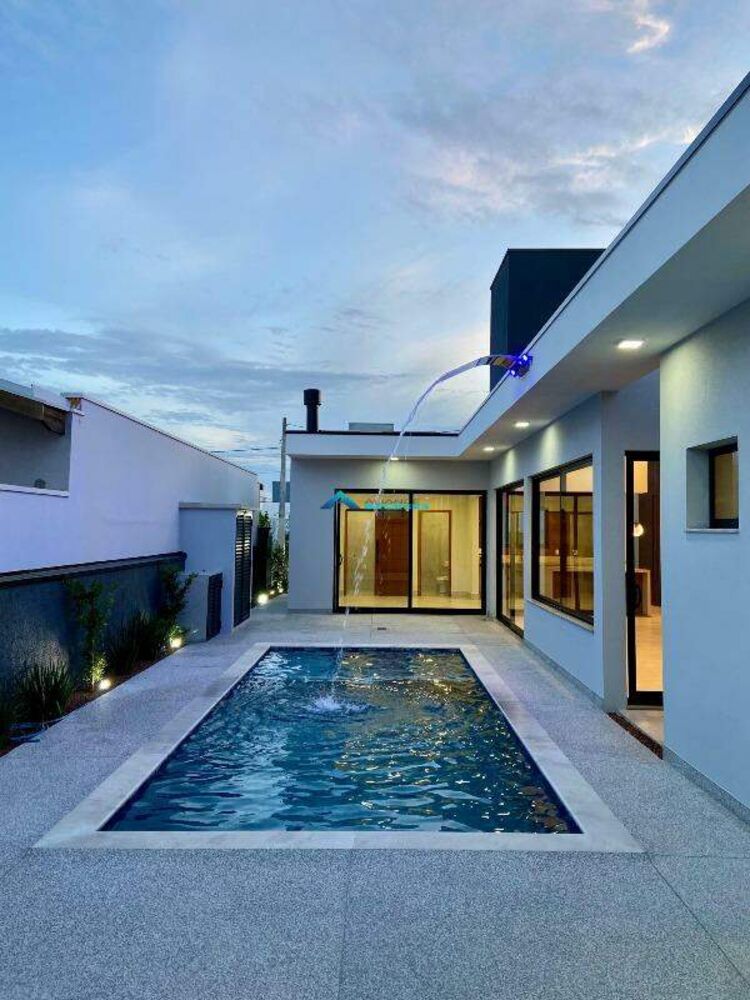 Casa à venda com 3 quartos, 250m² - Foto 18