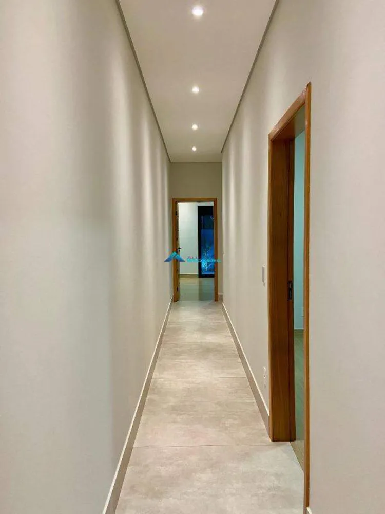 Casa, 3 quartos, 250 m² - Foto 14