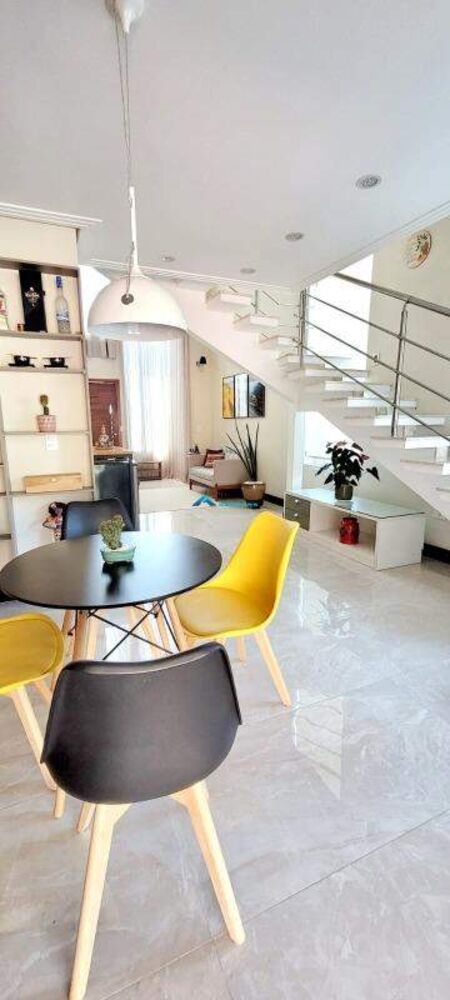 Casa à venda com 3 quartos, 217m² - Foto 5