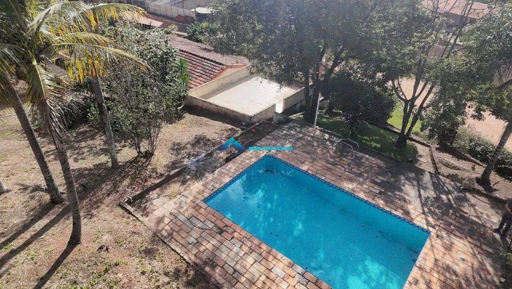 Chácara, 3 quartos, 2200 m² - Foto 8