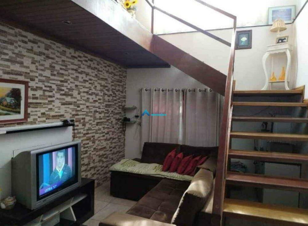 Casa, 3 quartos, 112 m² - Foto 1
