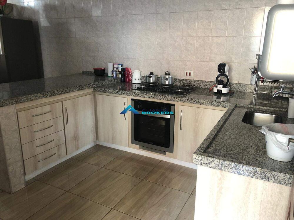 Casa, 4 quartos, 150 m² - Foto 3