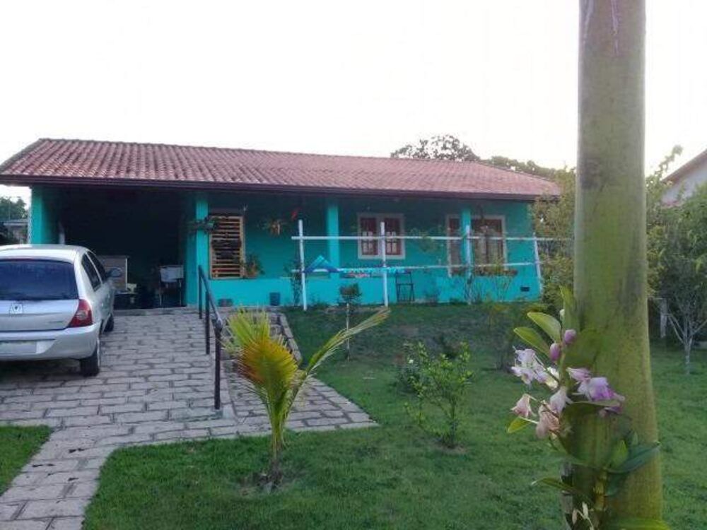 Chácara, 3 quartos, 1228 m² - Foto 1