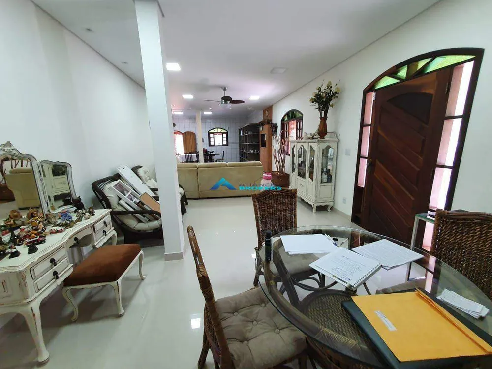 Chácara, 3 quartos, 2313 m² - Foto 5