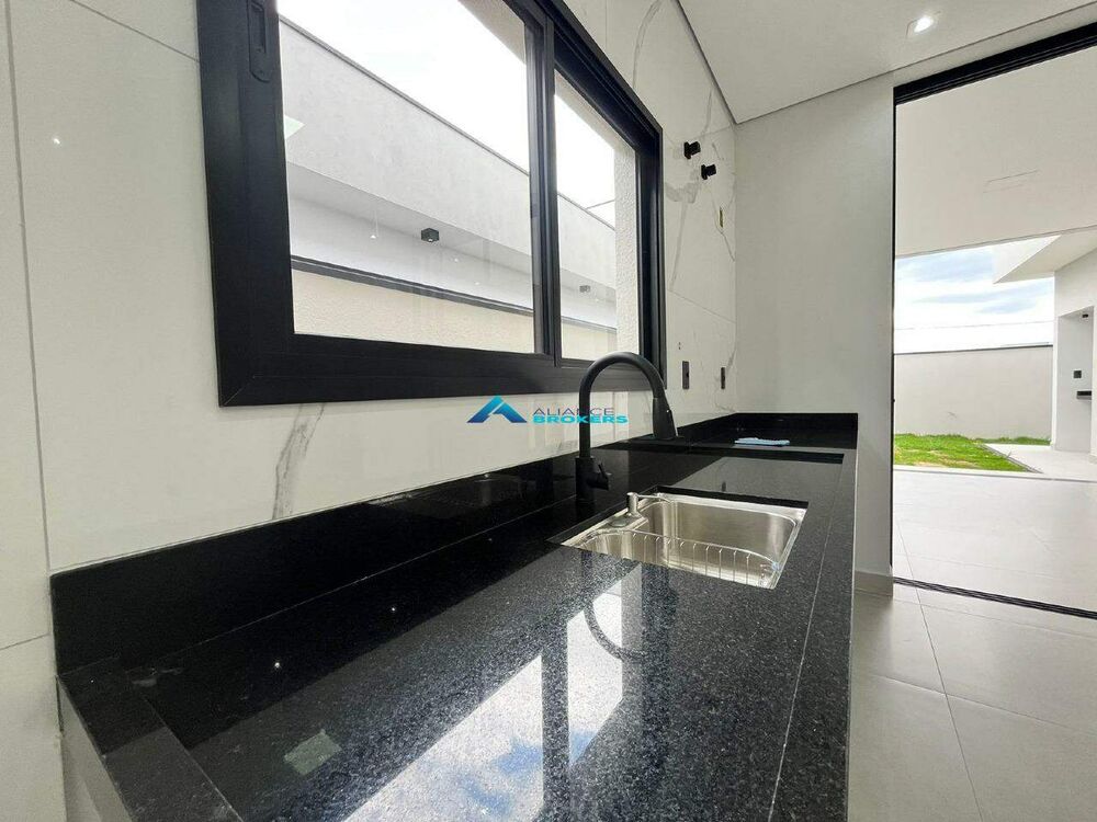 Casa de Condomínio à venda com 3 quartos, 160m² - Foto 5
