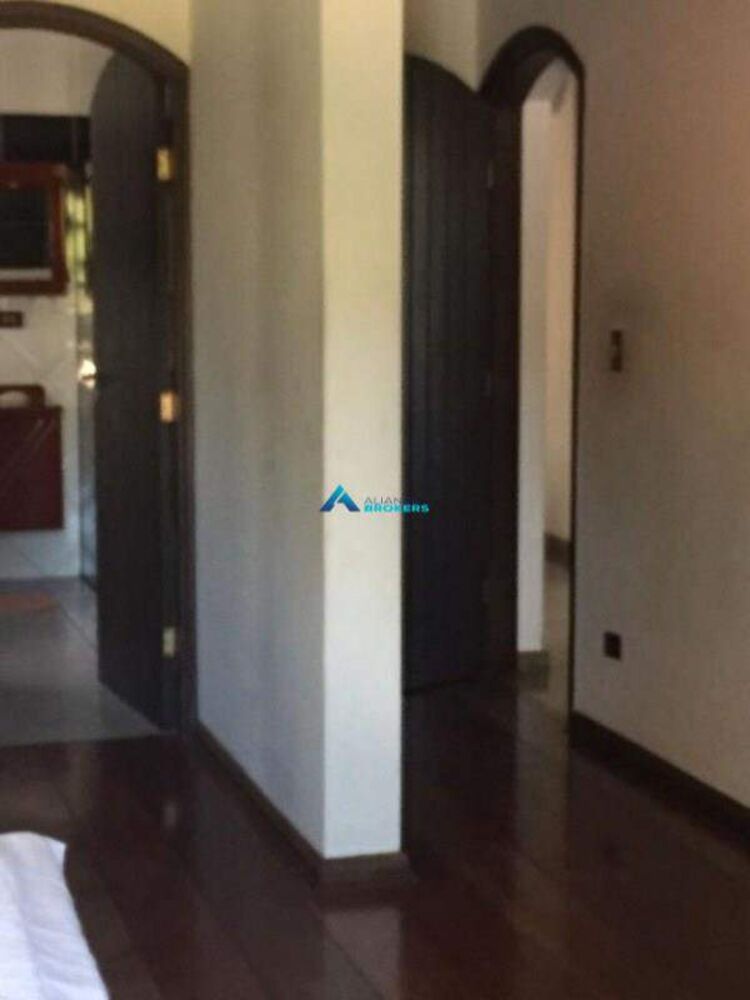Casa, 6 quartos, 540 m² - Foto 19