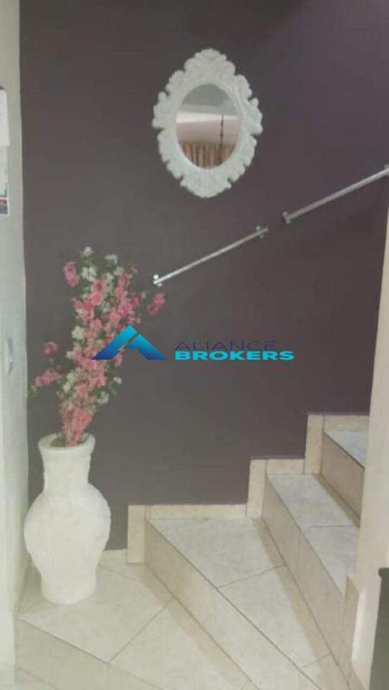 Casa à venda com 2 quartos, 125m² - Foto 26