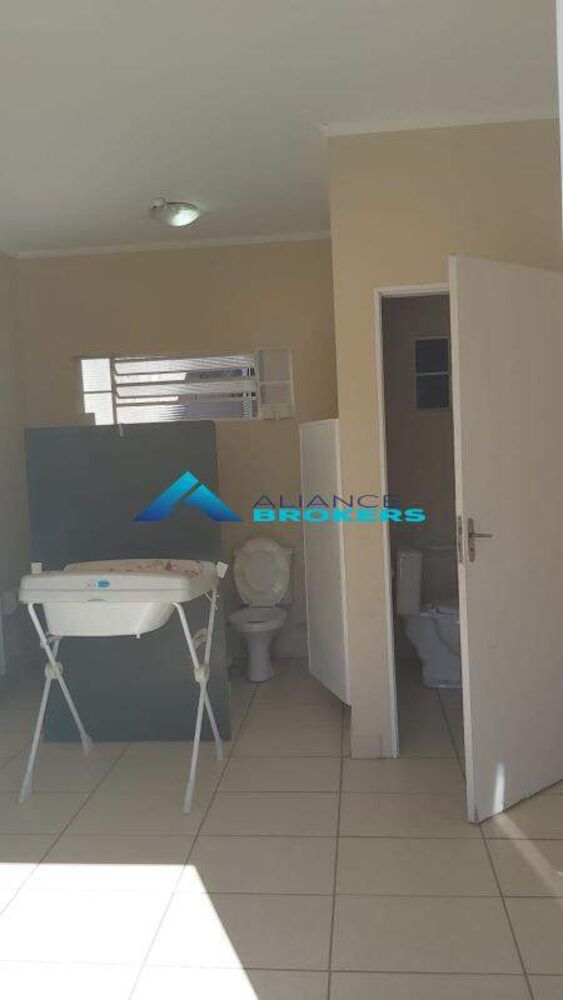 Casa à venda com 2 quartos, 125m² - Foto 20