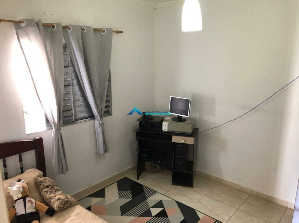 Casa à venda com 4 quartos, 222m² - Foto 11
