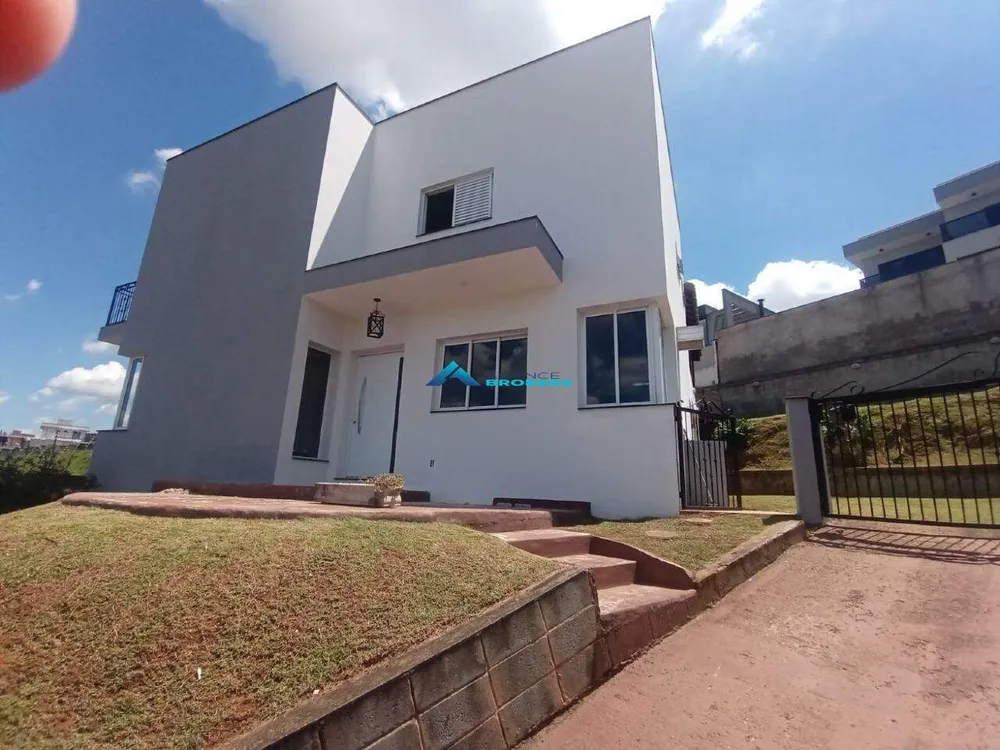 Casa, 3 quartos, 220 m² - Foto 2