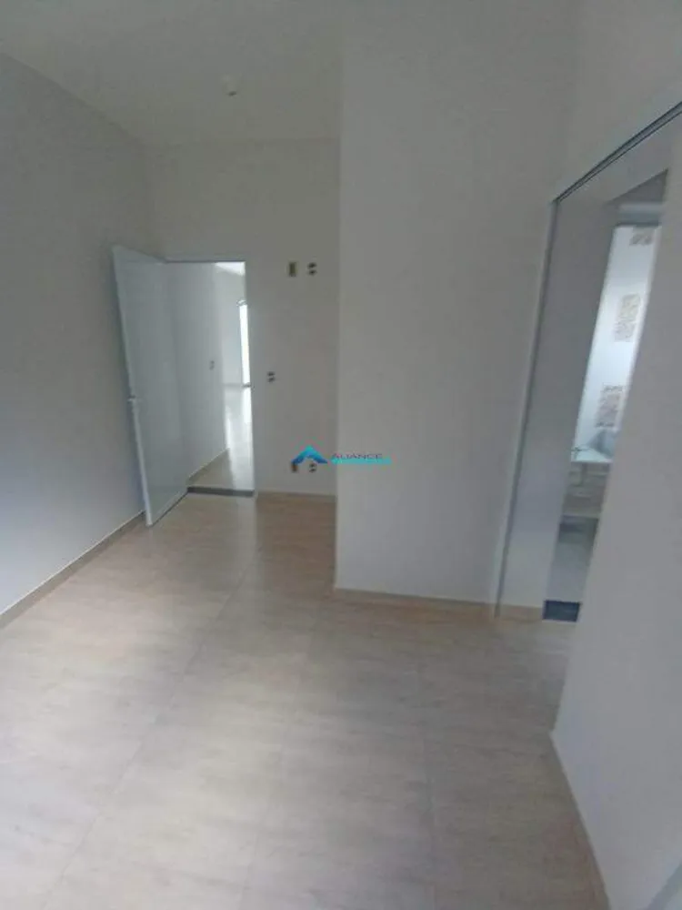 Casa, 3 quartos, 220 m² - Foto 1