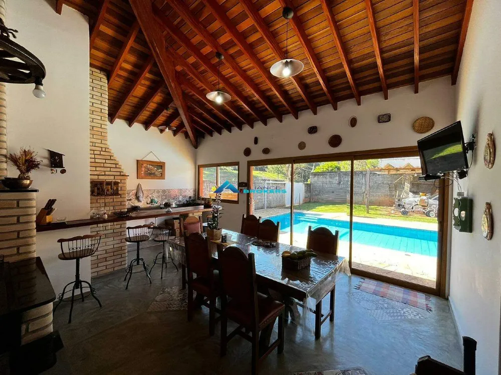 Casa, 3 quartos, 295 m² - Foto 4