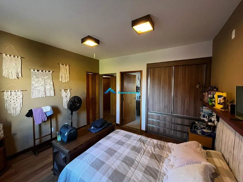 Casa, 3 quartos, 295 m² - Foto 11