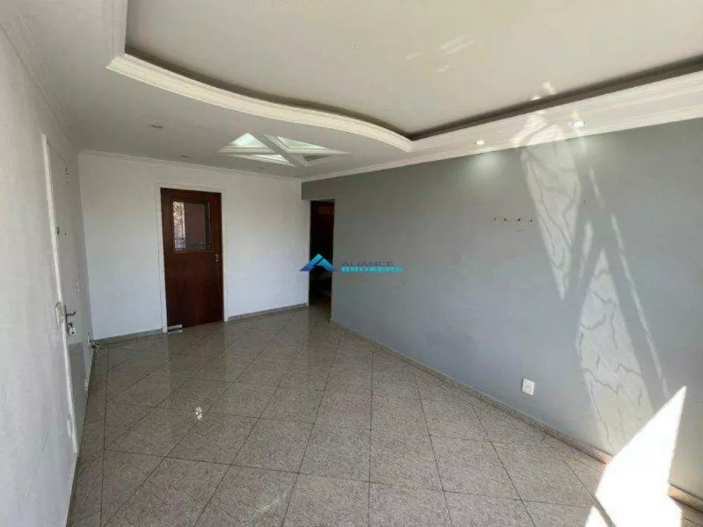 Apartamento à venda com 3 quartos, 80m² - Foto 3