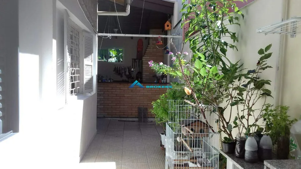 Casa, 3 quartos, 209 m² - Foto 2
