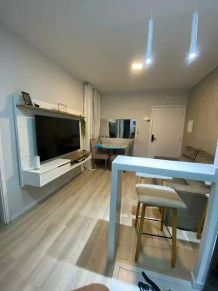 Apartamento à venda com 2 quartos, 45m² - Foto 1