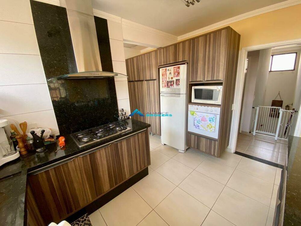 Casa à venda com 3 quartos, 150m² - Foto 15