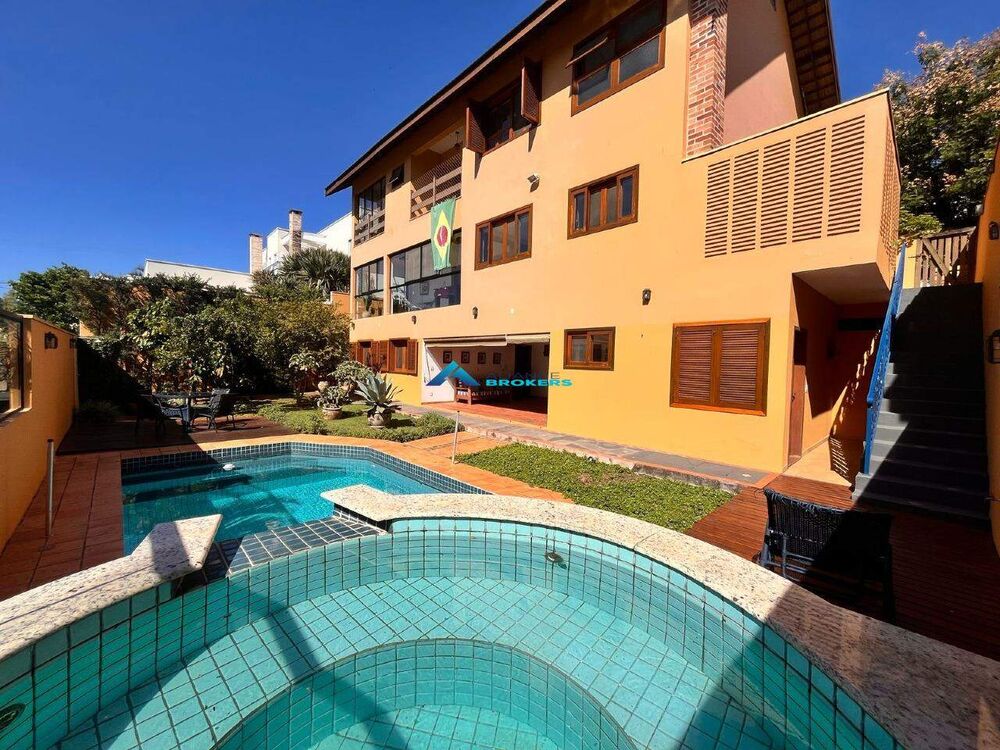 Casa de Condomínio à venda com 5 quartos, 407m² - Foto 4