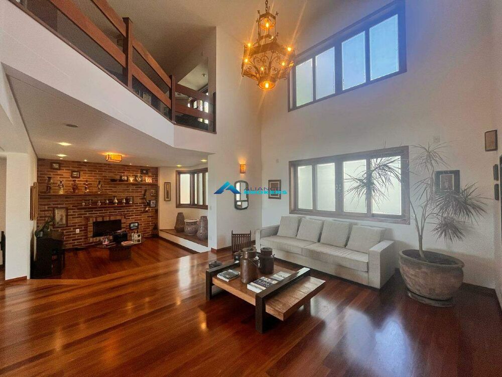 Casa de Condomínio à venda com 5 quartos, 407m² - Foto 3