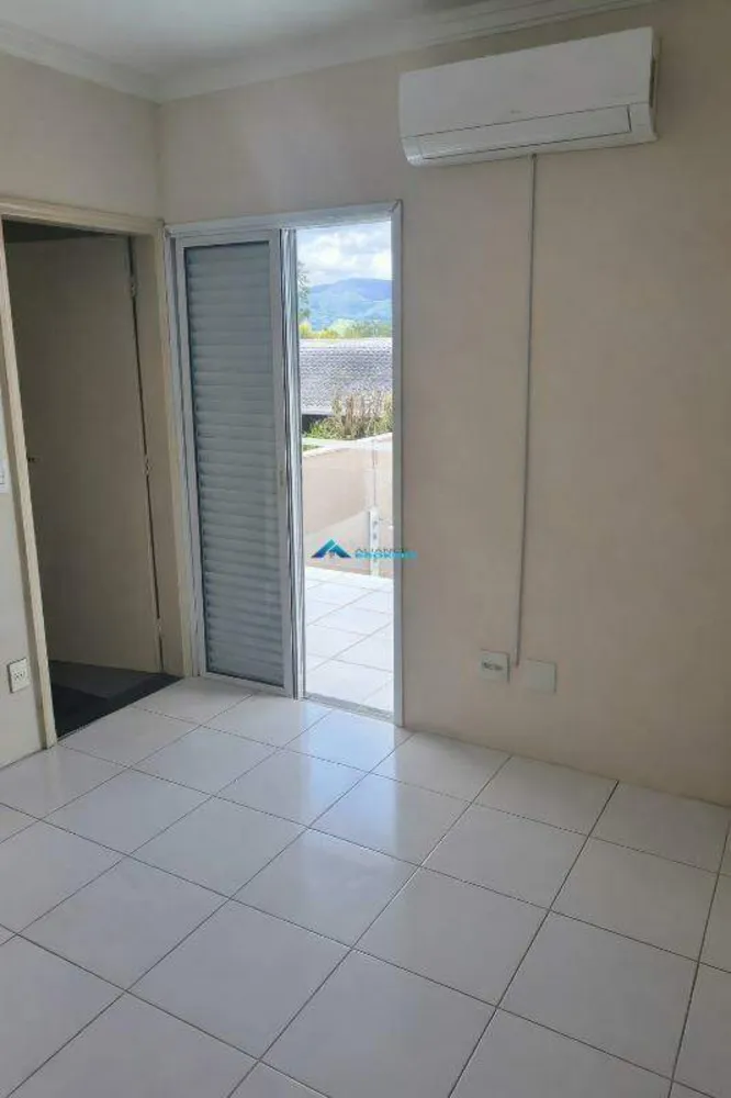 Casa, 4 quartos, 288 m² - Foto 2