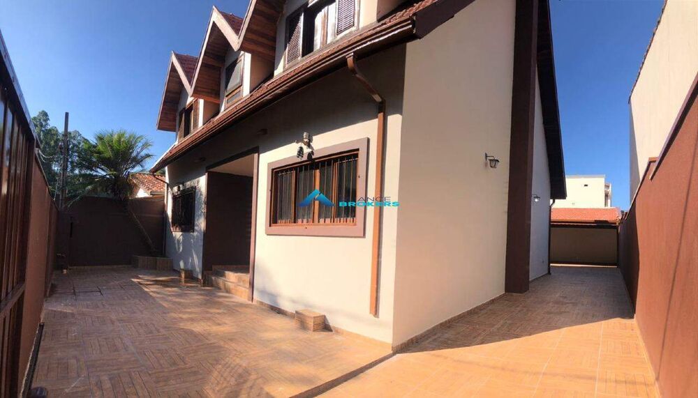 Casa, 3 quartos, 180 m² - Foto 4