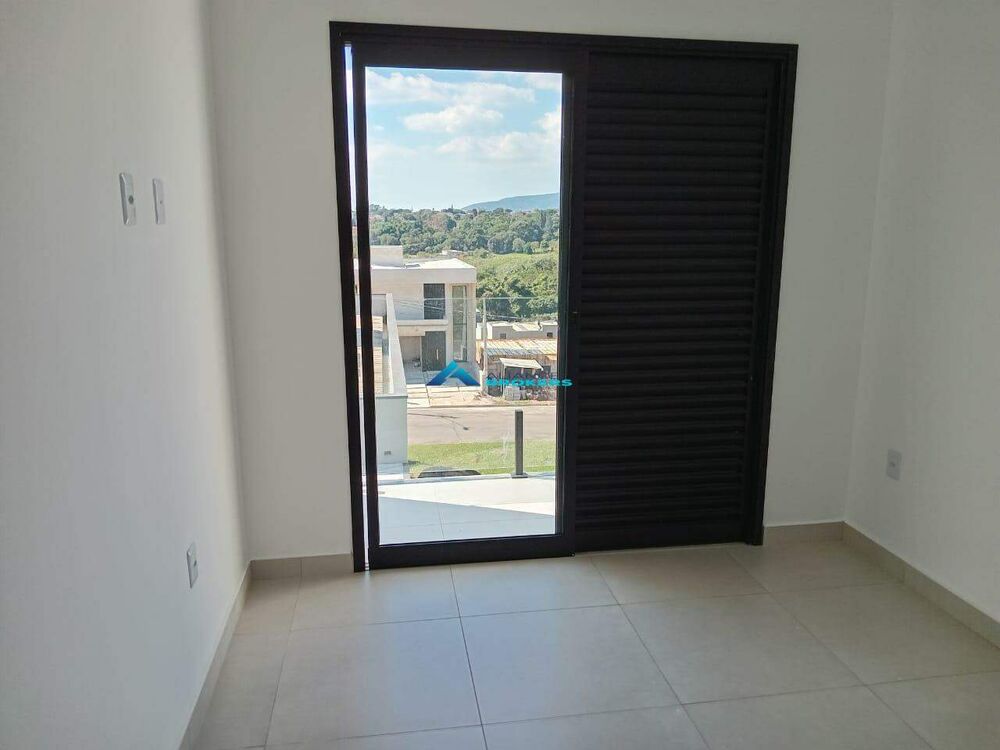 Casa, 3 quartos, 179 m² - Foto 2