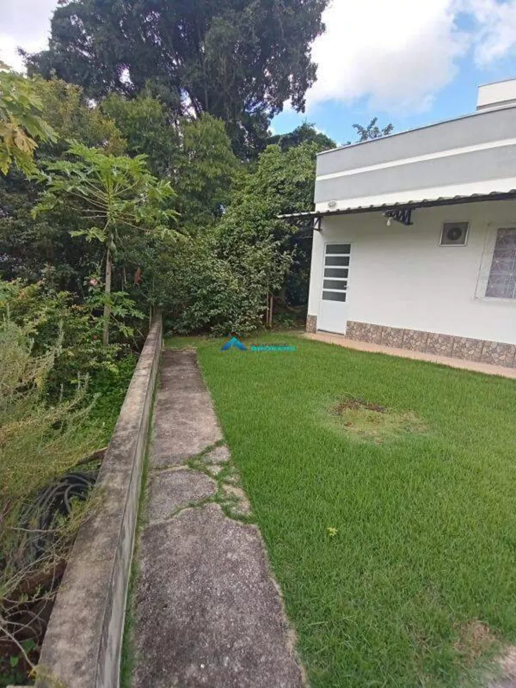 Fazenda à venda com 2 quartos, 106m² - Foto 2