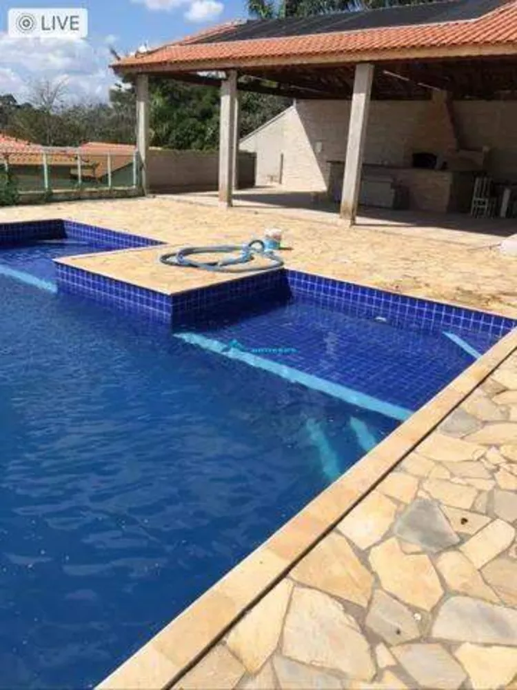 Fazenda à venda com 2 quartos, 600m² - Foto 2