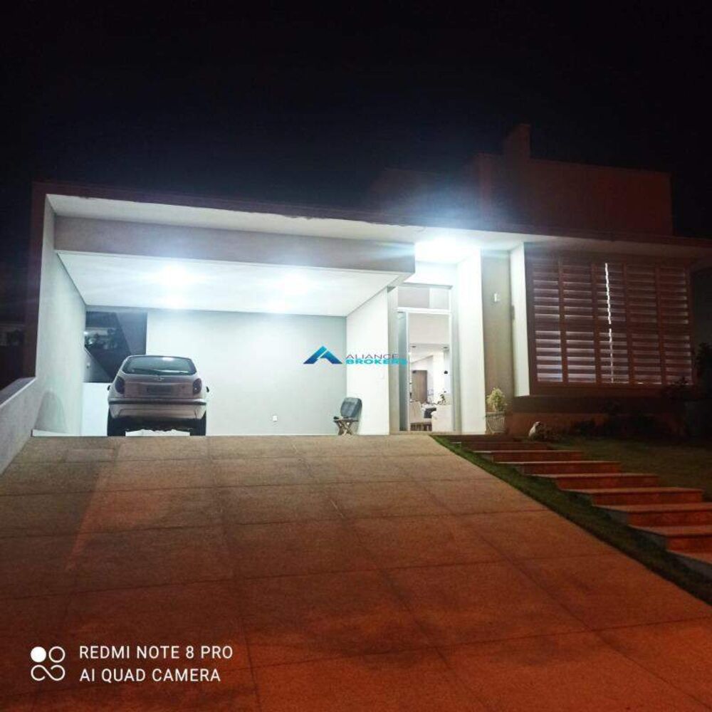 Casa para alugar com 3 quartos, 230m² - Foto 23