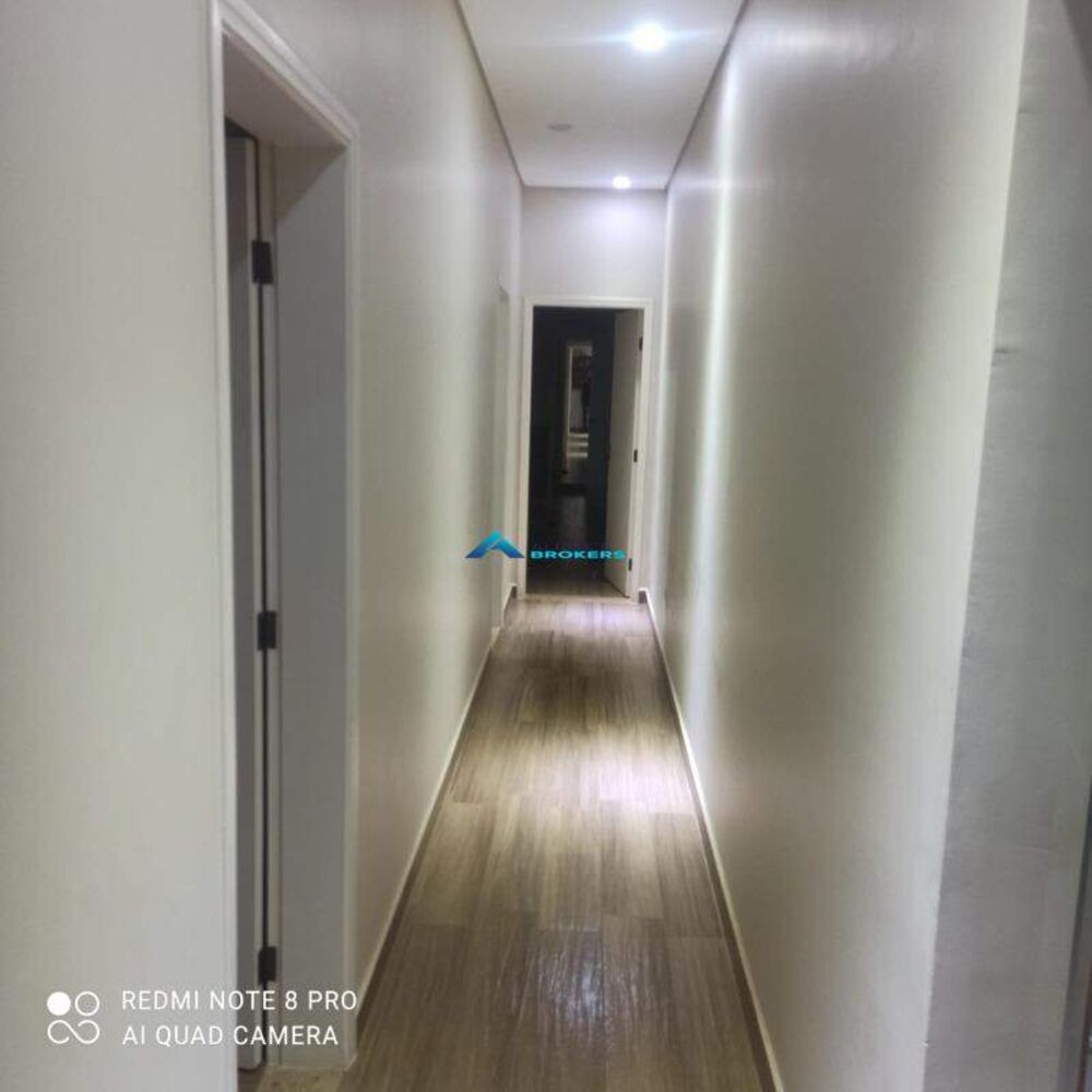 Casa para alugar com 3 quartos, 230m² - Foto 13