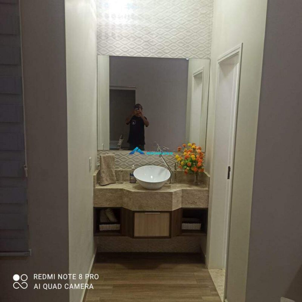 Casa para alugar com 3 quartos, 230m² - Foto 9