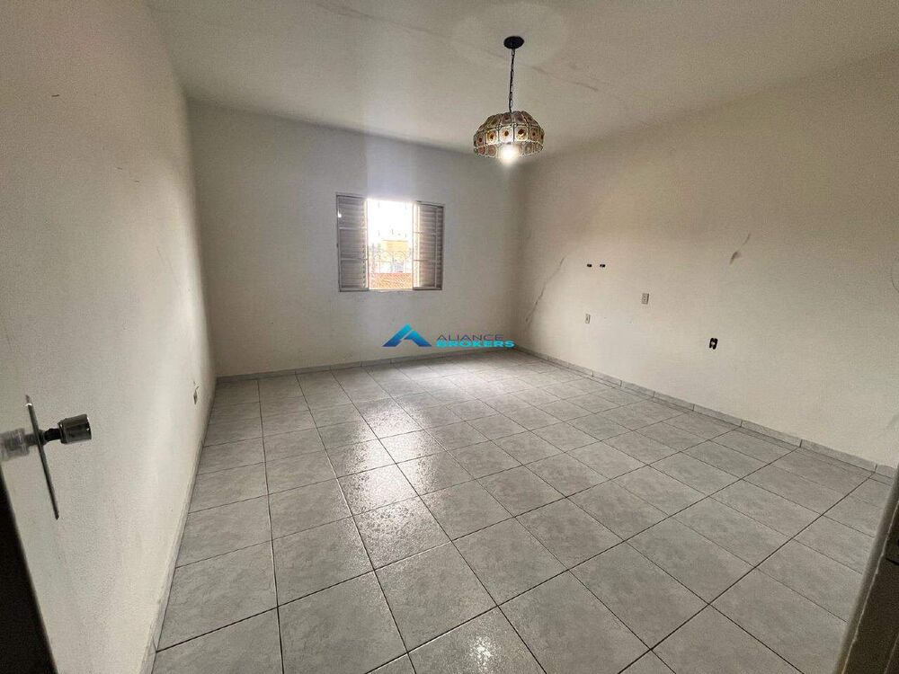 Casa, 3 quartos, 261 m² - Foto 13