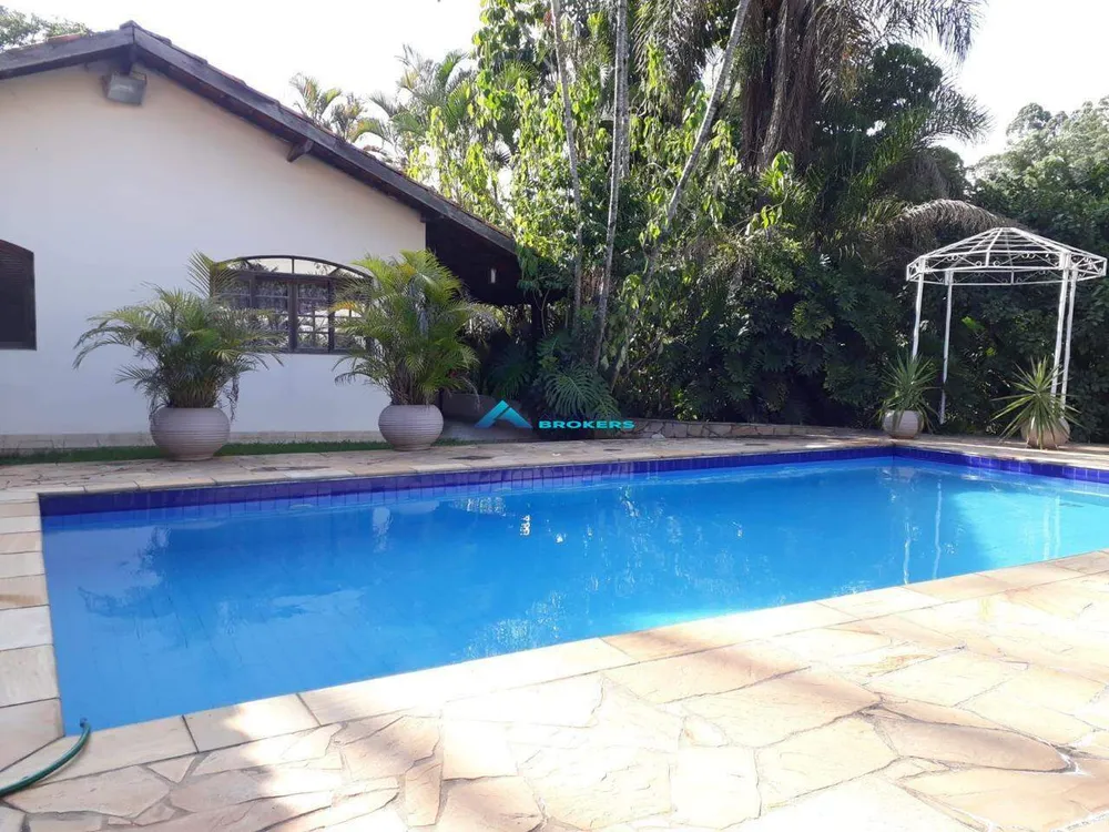 Chácara, 3 quartos, 1008 m² - Foto 3