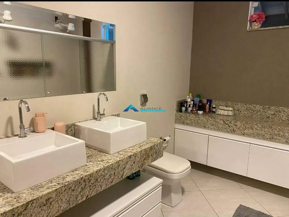Casa, 3 quartos, 210 m² - Foto 24
