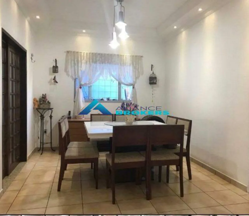 Casa, 3 quartos, 223 m² - Foto 12