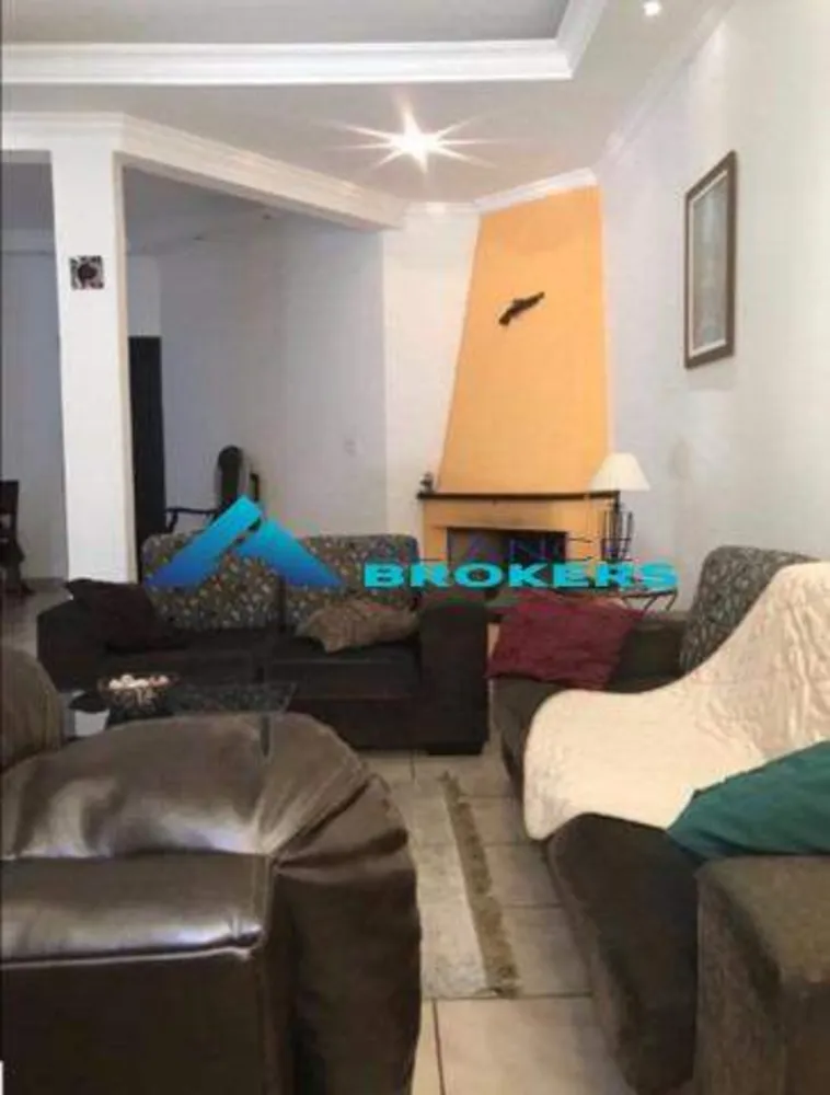 Casa, 3 quartos, 223 m² - Foto 11