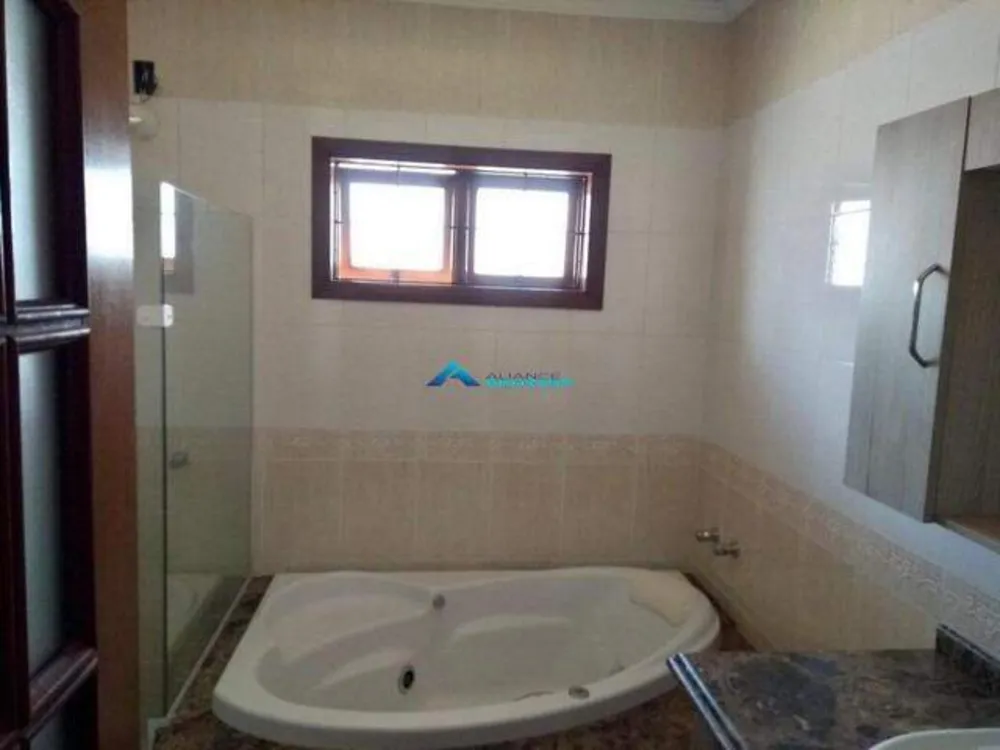 Casa, 3 quartos, 200 m² - Foto 23