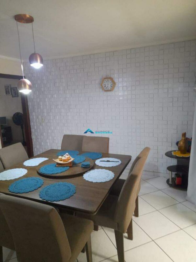 Casa, 4 quartos, 222 m² - Foto 1