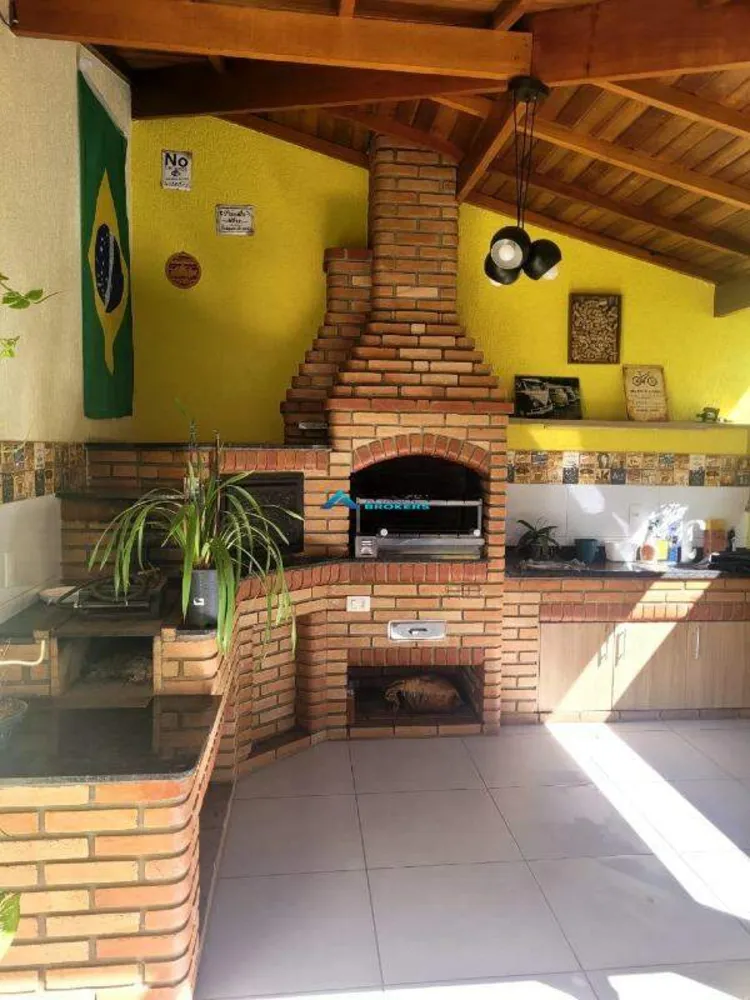 Casa, 3 quartos, 200 m² - Foto 8